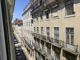 LV Premier Baixa DO1 Spacious Central AC Design