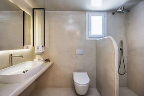 Aelia Luxury Suites