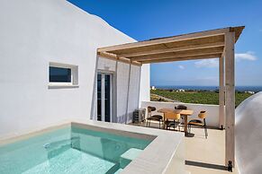 Aelia Luxury Suites