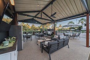 Kinka Palms Motel