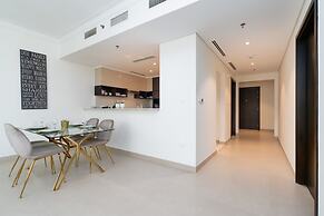 Lux BnB  Dubai Creek Harbour BLVD Views