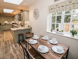 Station Masters Cottage