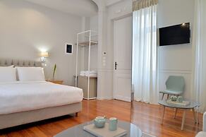 1900 Athenian House