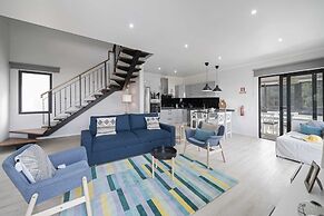 Felicidade Rocha I, for Families, With a Pool
