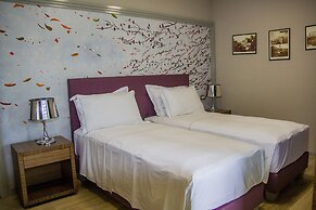 Kairos Resort