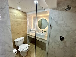 Cancun Plaza - Best Beach