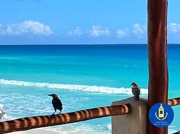 Cancun Plaza - Best Beach