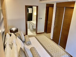 SuperHost- Classy Apt With Incredible Partial Fountain View I Address 