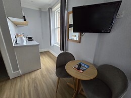 The National Hotel