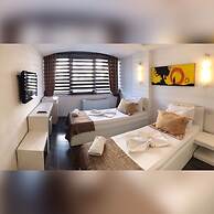 Hotel Theranda