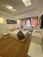 Hotel Theranda