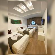 Hotel Theranda