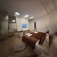 Hotel Theranda
