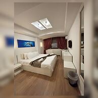 Hotel Theranda