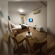 Hotel Theranda