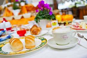 Hotel Miralago