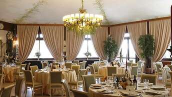 Hotel Miralago