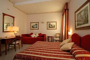 Hotel Miralago