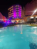 Lotus Luxor Hotel