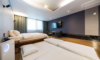 Anseong Nomad Hotel
