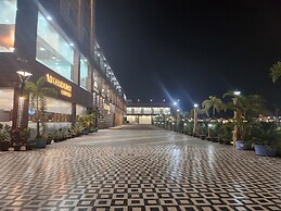 The Bodhi Palace Resort