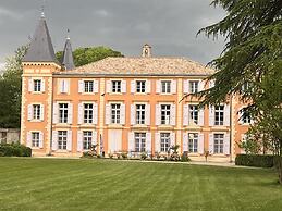 Chateau de Roquelune