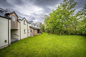 Loch Ness Bunk Inn