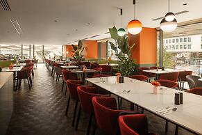 Cardo Brussels, Autograph Collection