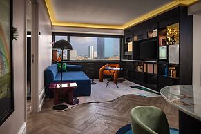 Cardo Brussels, Autograph Collection