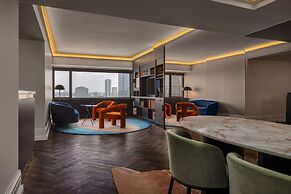 Cardo Brussels, Autograph Collection