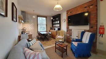 Stylish Town Centre Apartments
