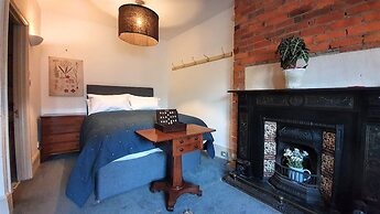 Stylish Town Centre Apartments