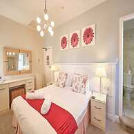 Grassington Lodge