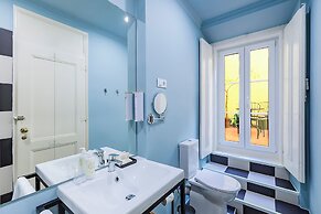 LR Guest House