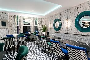 Elephant Rock Hotel