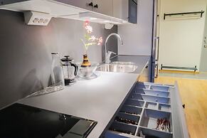 Luxury Studio Apartment