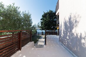 Beachfront Studio-apartment Spazzio
