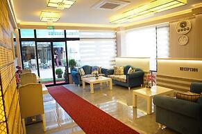 Al Khaleej Hotel