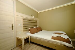 Al Khaleej Hotel