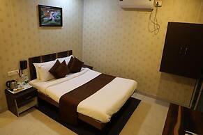 Wanderlust Resort