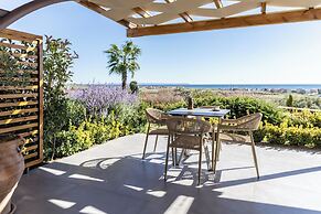 Akrolithos luxury suites