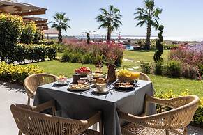 Akrolithos luxury suites