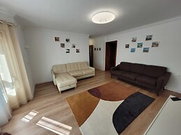 Mouro Rivers House - Remarkable 3-bed Apartment
