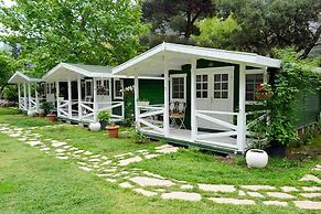 Lukkies Lodge
