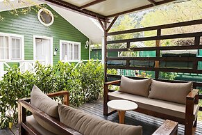 Lukkies Lodge