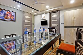 Itsy Hotels Ransu Residency