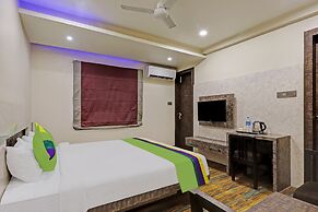 Itsy Hotels Ransu Residency