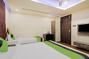 Itsy Hotels Ransu Residency