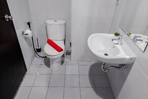 Comfort Studio at Casa De Parco Apartment