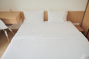 Comfortable Design 2BR with Washing Machine Sky House BSD Apartment